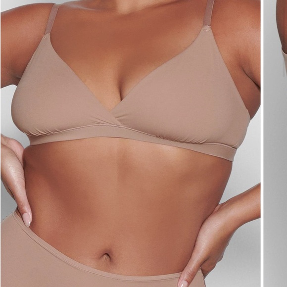SKIMS Fits Everybody Crossover Bralette Sz L - Picture 1 of 3